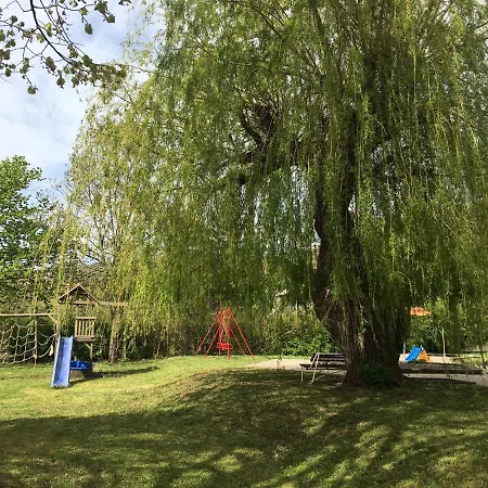 Hello Balcsi Apartmanhaz Bed & Breakfast Tihany