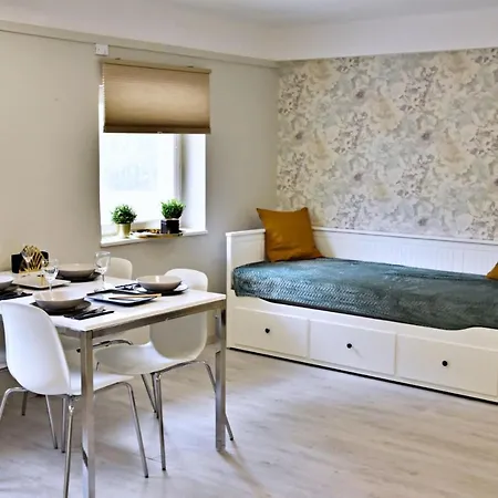 Bed & Breakfast Hello Balcsi Apartmanhaz 2*