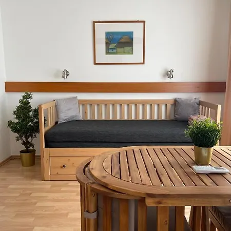 Hello Balcsi Apartmanhaz 티하니