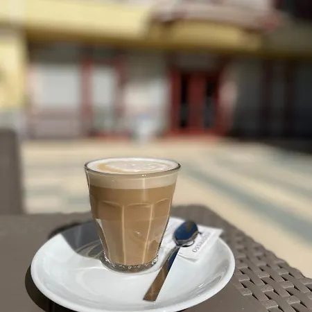 Bed & Breakfast Hello Balcsi Apartmanhaz 2*