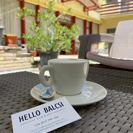 Hello Balcsi Apartmanhaz 티하니