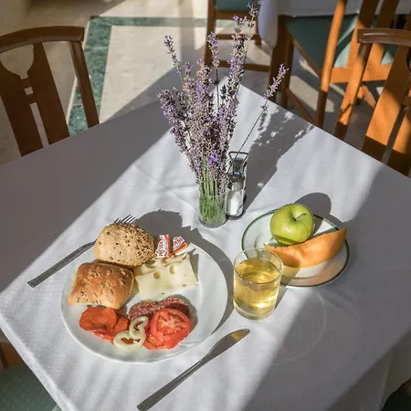 Bed & Breakfast Hello Balcsi Apartmanhaz