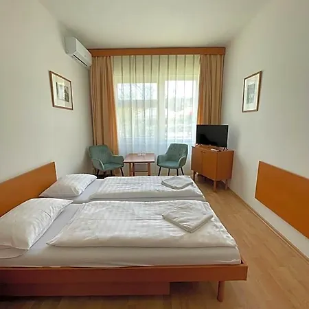 Bed & Breakfast Hello Balcsi Tihany
