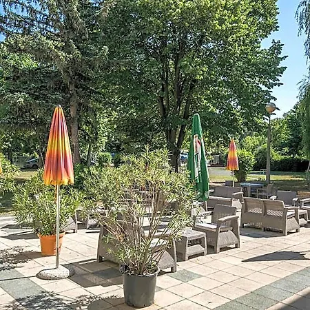 Hello Balcsi Bed & Breakfast 3*